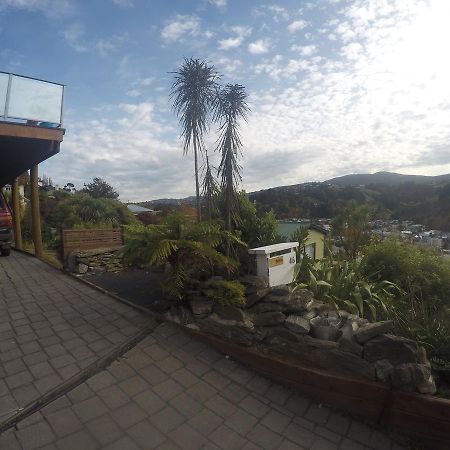 Bed and Breakfast Sleep On The Steepest Street In The World! Дьюндин Экстерьер фото